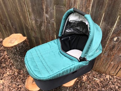 cruz bassinet