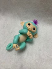 WowWee Fingerlings Baby Monkey Teal Aqua with Purple Hair interactive toy works