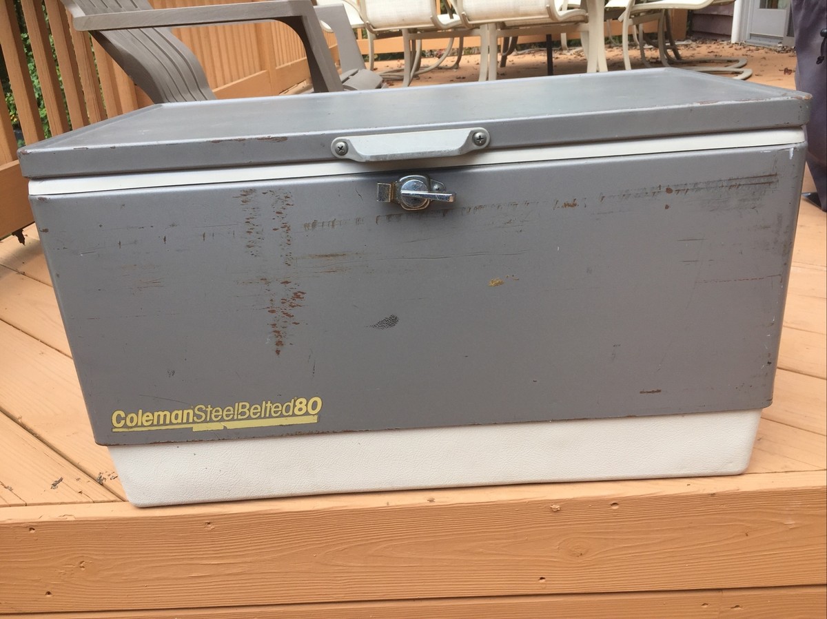 Vintage 1986 Coleman Steel Belted 80 Cooler Silver Grey