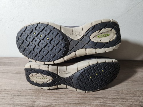 Women's Clarks Wave Walk Gray Black Outdoor Hiking Trail Comfort Boots Size 7.5W - Picture 8 of 9