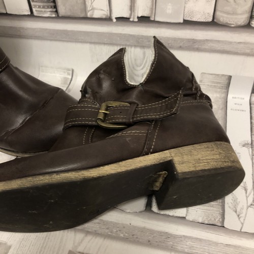 NEW LOOK Brown Ankle Boots Chelsea UK5 - Picture 8 of 15