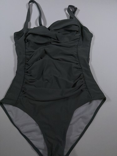 Ekouaer Women's One Piece Swimsuit Ruched Tummy Control Bathing Suits M - Afbeelding 2 van 8