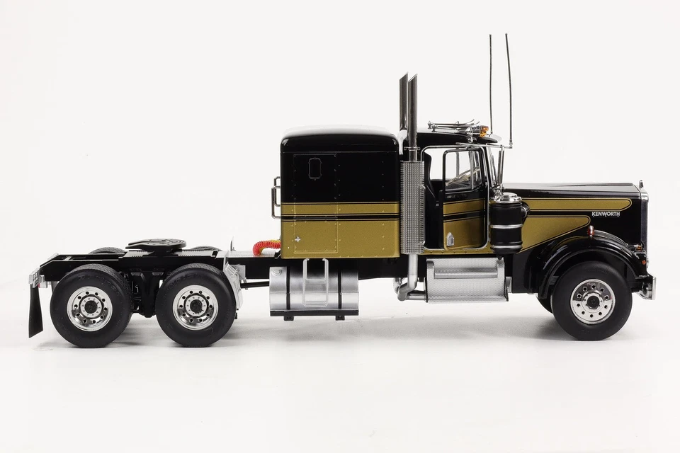 1:18 Kenworth W900 Camion Da Film 1976 Come Smokey E The Bandit Road Kings - Immagine 4 di 4