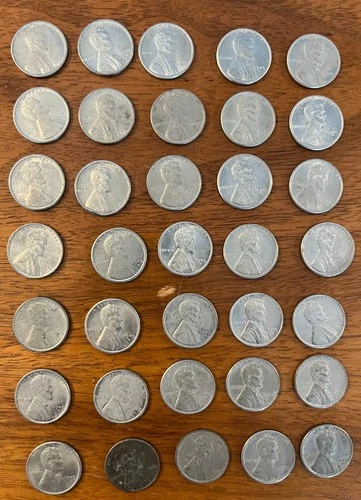 1943 d steel penny - 35 pennies in good to fair to poor condition