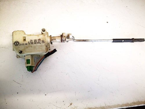 1j681073a Stellmotor Microschalter, Heckklappe Heckklappenschloss DE2406314-90