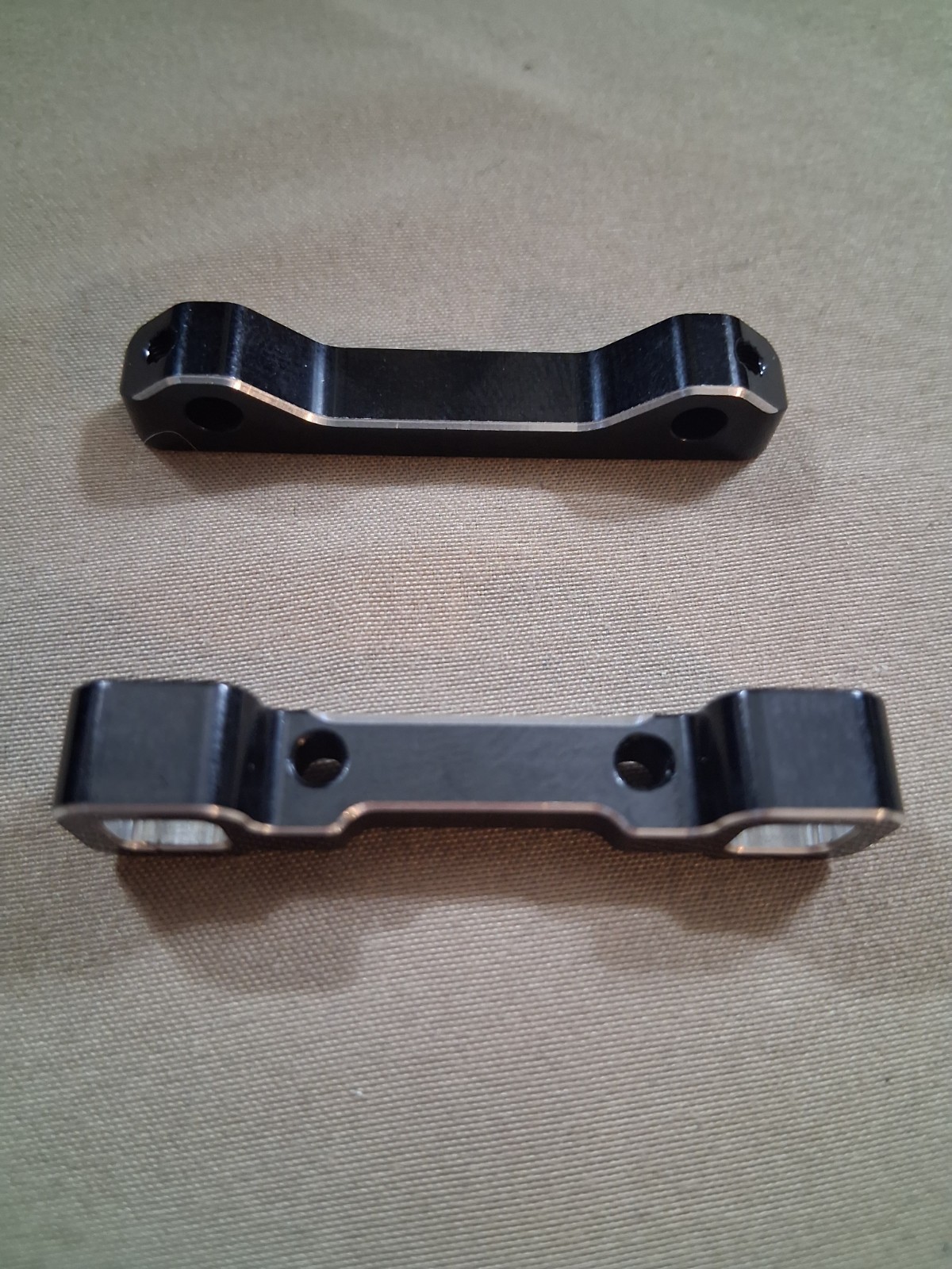 Exotek Racing 2067 Alloy Suspension Arm Mounts with Adjustable Toe, 22S 