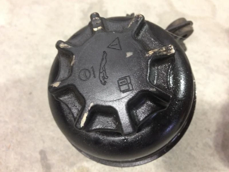 Depósito de dirección asistida Jaguar XK8 03 4,2 L 83 k millas 14509 Foto 4 de 4