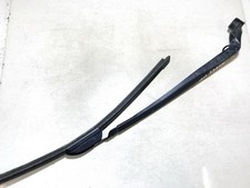 Lexus IS - CLASS 2006 Wiper Blade used, Genuine FR1024466-83