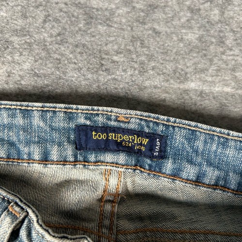 Levis Jeans Womens 9 Blue Light Wash Low Rise Flared Y2K Wide Leg Bell Bottom - Picture 3 of 11