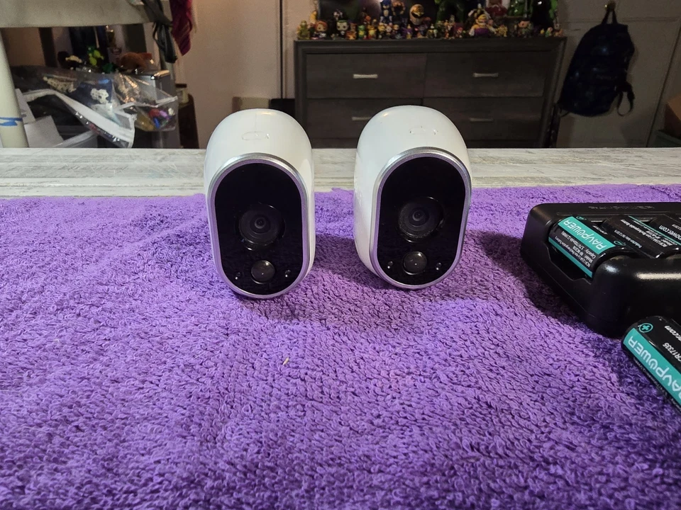 Netgear Arlo VMC3030 Add-On Wireless Security Camera Read Description  - Image 3 of 4