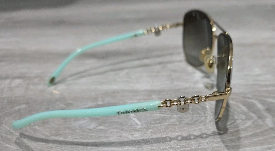 Gafas de sol Tiffany TF3034 60219T ORO PÁLIDO  Foto 2 de 4