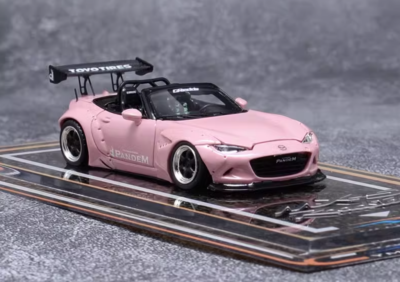 CR YM 1:64 Pink Miata MX5 Roadster Convertible Model Diecast Resin
