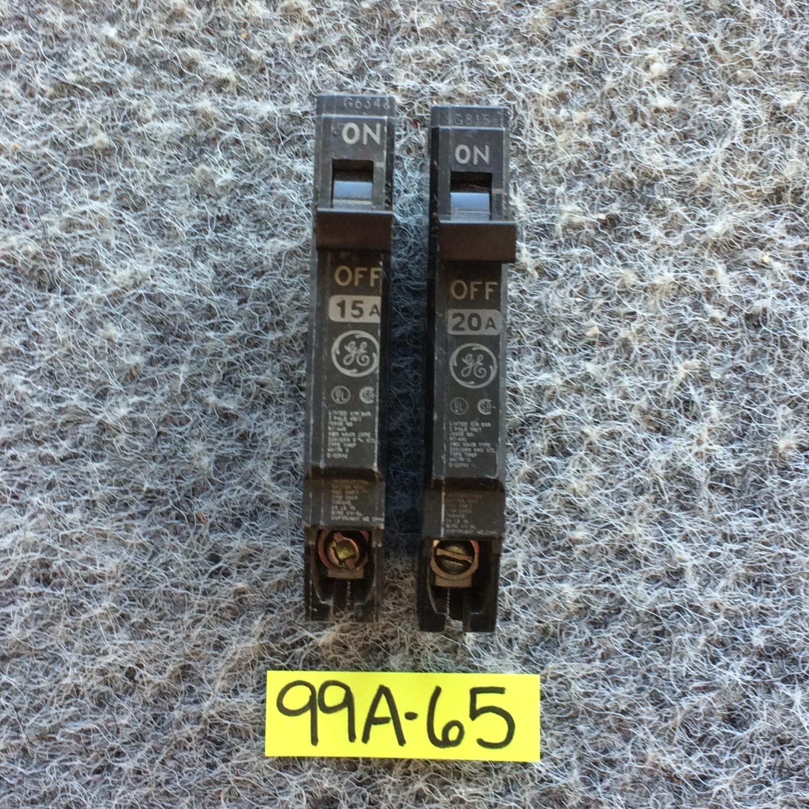 Disjoncteur GE THQP120 20A 1 Pôle 120/240V - Neuf (retiré D'installation)