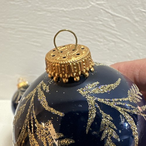 Krebs Glitter Shiny Blue/Maroon w/Leaf Branches/Star Ornaments - Picture 7 of 17