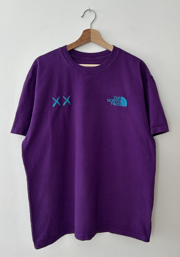 The north face kaws - Gem The north face kaws - Gem
