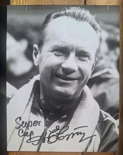 Original Autograph Anatolyi Evtushenko (1934-2026) Handball Player Press Photo