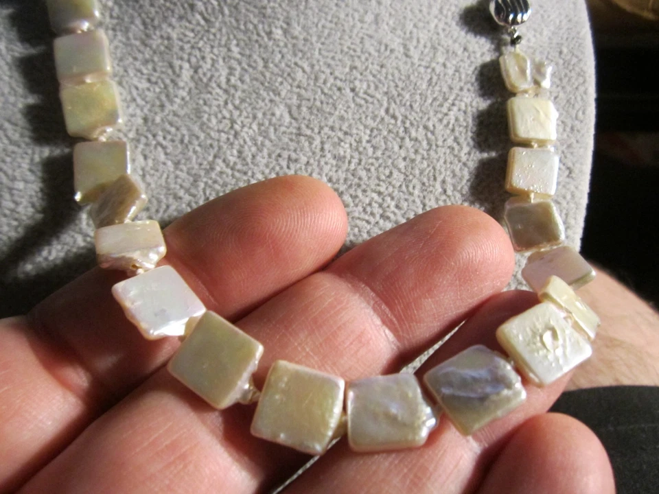 JUEGO DE COLLAR Y PULSERA DE PLATA ESTERLINA Y MADREPERLA MARCA DEL FABRICANTE M -OFC-Q Foto 2 de 4