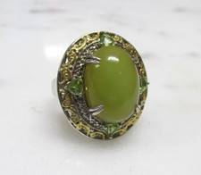 2 Tone Sterling Silver Oval Jade Ring w/ Green Stone Accents  10.5g  12-D950
