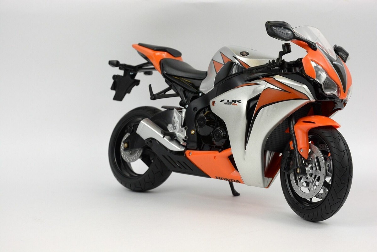 New Ray 1:6 Honda CBR 1000RR Fireblade Modelo Juguete Moto