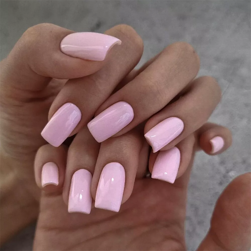 30+ Short Acrylic Nails for Flaunting Finesse in Every Gesture