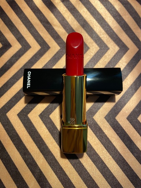 chanel rouge allure luminous intense lip colour in pirate