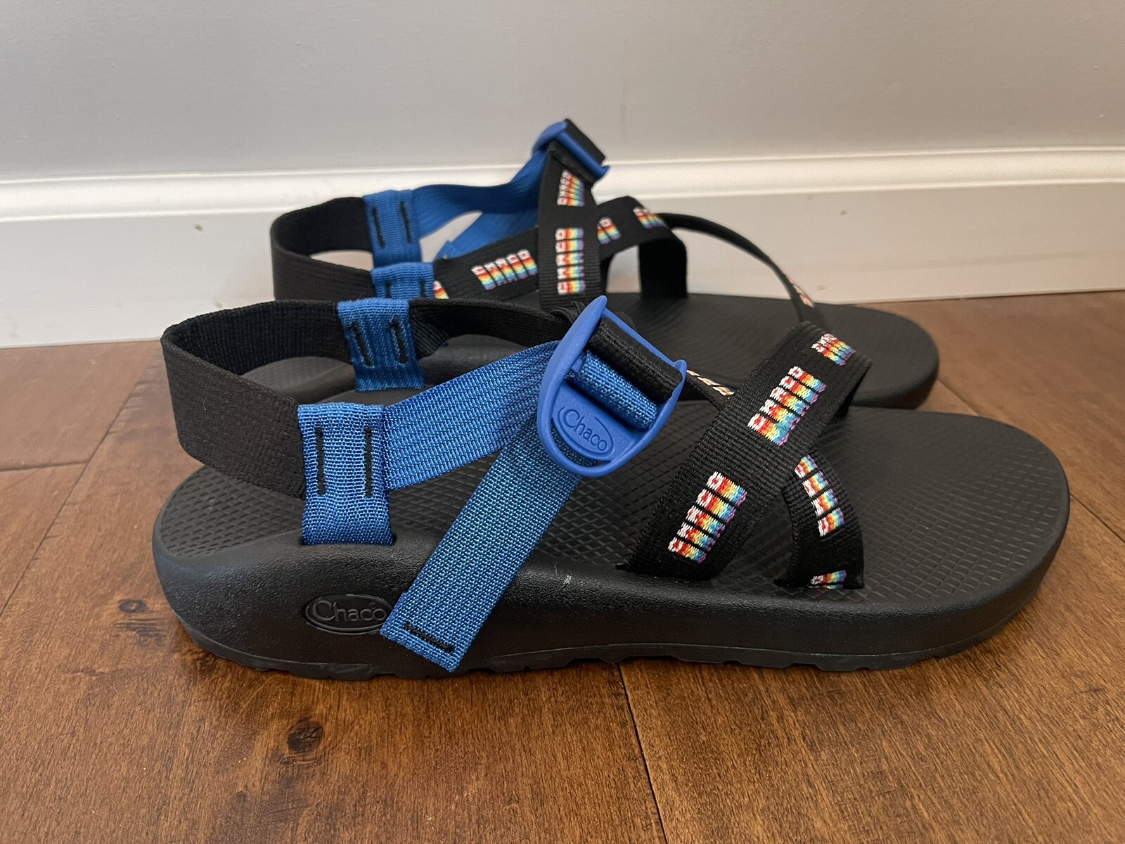 Chacos Rainbow Lowdown Pride Progress Rainbow Cas… - image 2