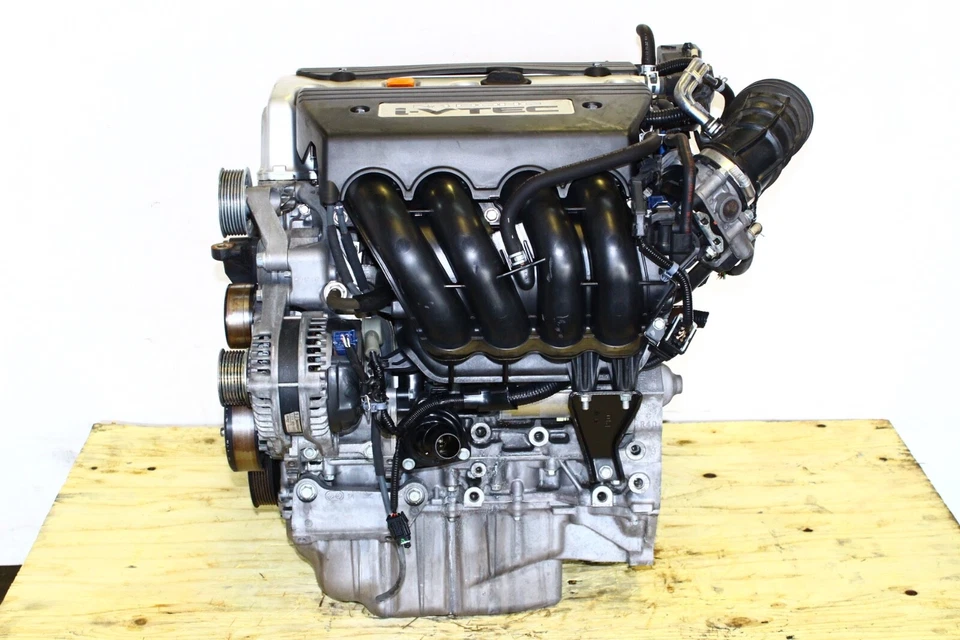 Motor Acura TSX 2009-2014 2,4 L 4 cilindros K24A i-Vtec JDM poco kilometraje Foto 2 de 4