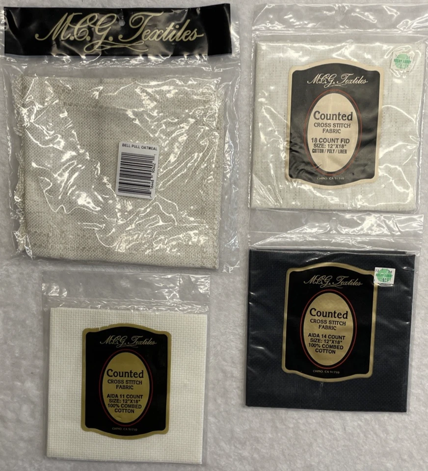 Large Mixed Lot of Cross Stitch Fabric Various Sizes, Colors & Count Tablecloth - Image 4 of 4