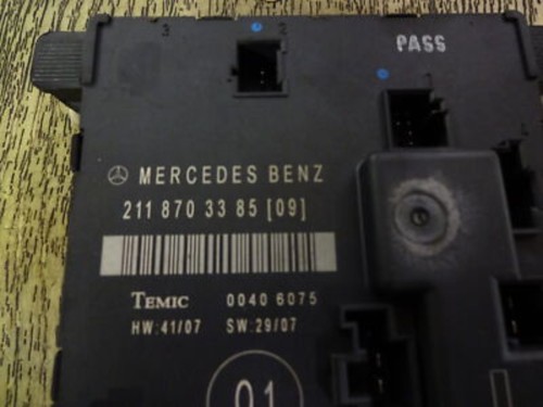 Steuergerät MERCEDES-BENZ E-KLASSE (W211) E 200 CDI 2118703385 hinten links