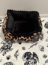 Ed Hardy Leopard Print Faux Fur Pet Cuddler Dog Bed Cat Bed NWT