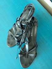 Jigsaw Bronze Black Leather Tie-Strap Heels w/ Vibram Soles Size 40 Vintage Y2K