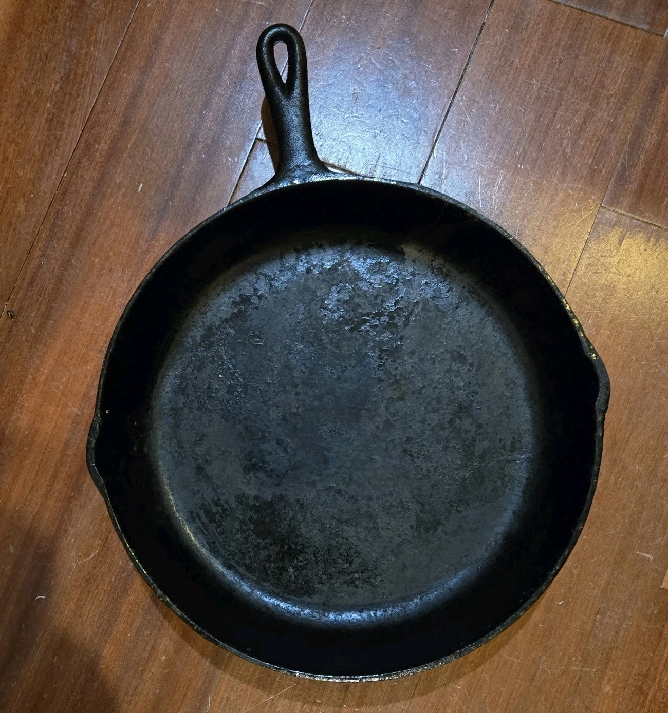 Antique Cast Iron Frying Pan No. 10, 12 7/16 in, Round, Made in USA