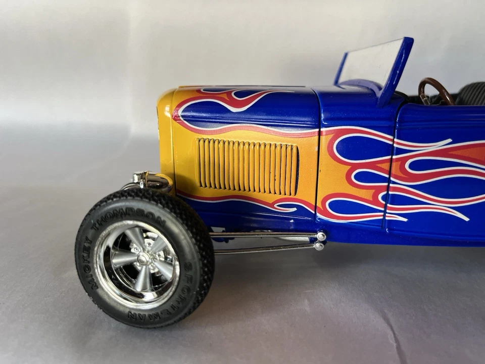 ERTL American Muscle 1932 Ford Hot Rod Blue Flame Greased Lightnin 1:18 Scale  - Image 4 of 4