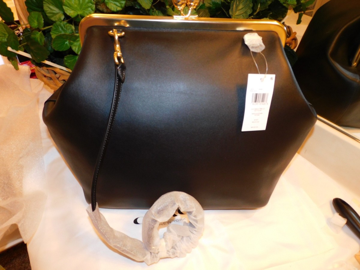 ◆激レア◆コーチ◆レディース◆ブラック◆黒◆ゴールドストラップ◆金◆ポーチ◆ NWT COACH CBR51 LARGE OVERSIZED KISSLOCK SHOULDER CLUTCH BAG *FREE