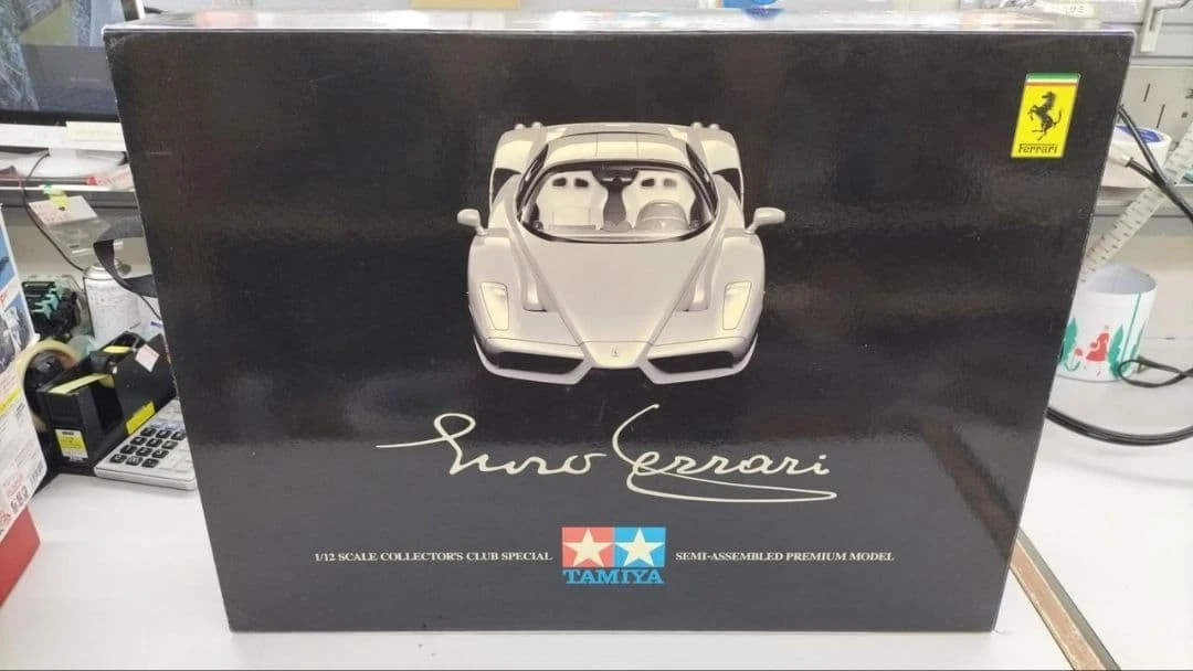 Preços baixos em Tamiya Ferrari 1:12 Veículos de brinquedo e de