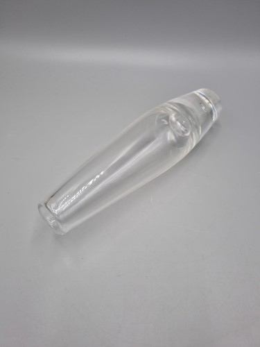 A Vintage Signed Steuben Glass Tear Drop Bud Vase, 8". - Picture 5 of 8