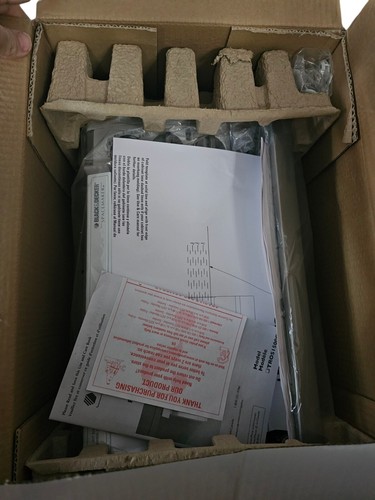 Black & Decker Spacemaker Under Cabinet Toaster Oven/Bake Broiler TROS1500C NIB - Picture 2 of 10
