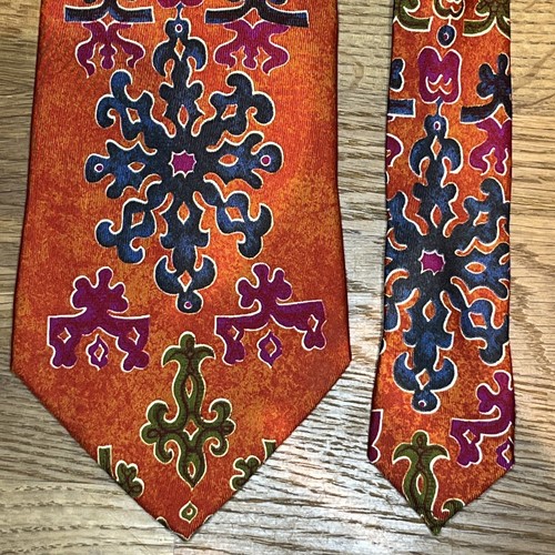 £95 CHRISTIAN LACROIX MENS ABSTRACT BRIGHT COLOURED PRINT SILK ITALIAN TIE Y7 - Picture 9 of 10