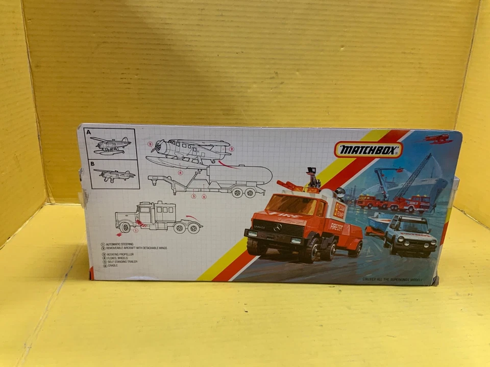 Matchbox K-134 Peterbilt Fire Spotter Plane Transporter - Image 2 of 4