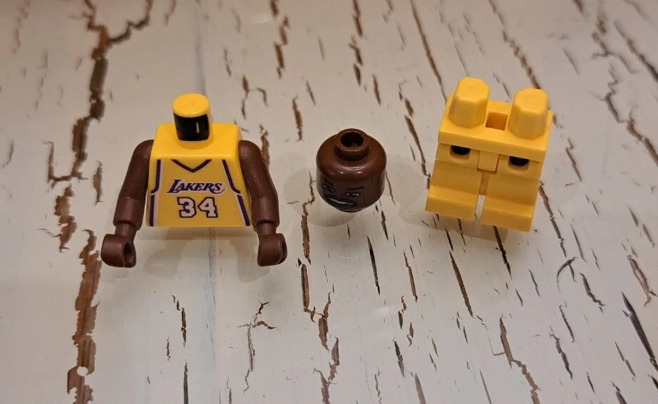 LEGO NBA Shaquille O Neal Los Angeles Lakers 34 Home Uniform