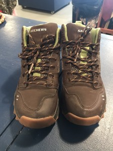 skechers memory foam hiking boots