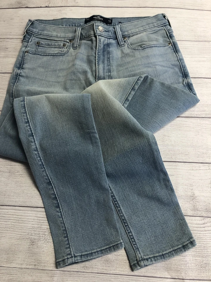 Pantalones de mezclilla Hollister para hombre 32x30 azul claro lavado súper ajustados elásticos avanzados Foto 3 de 4