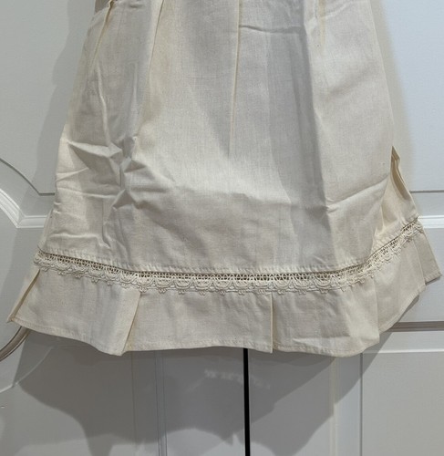 Mexican Girls Dress With Hand Embroidered. - Picture 5 of 7