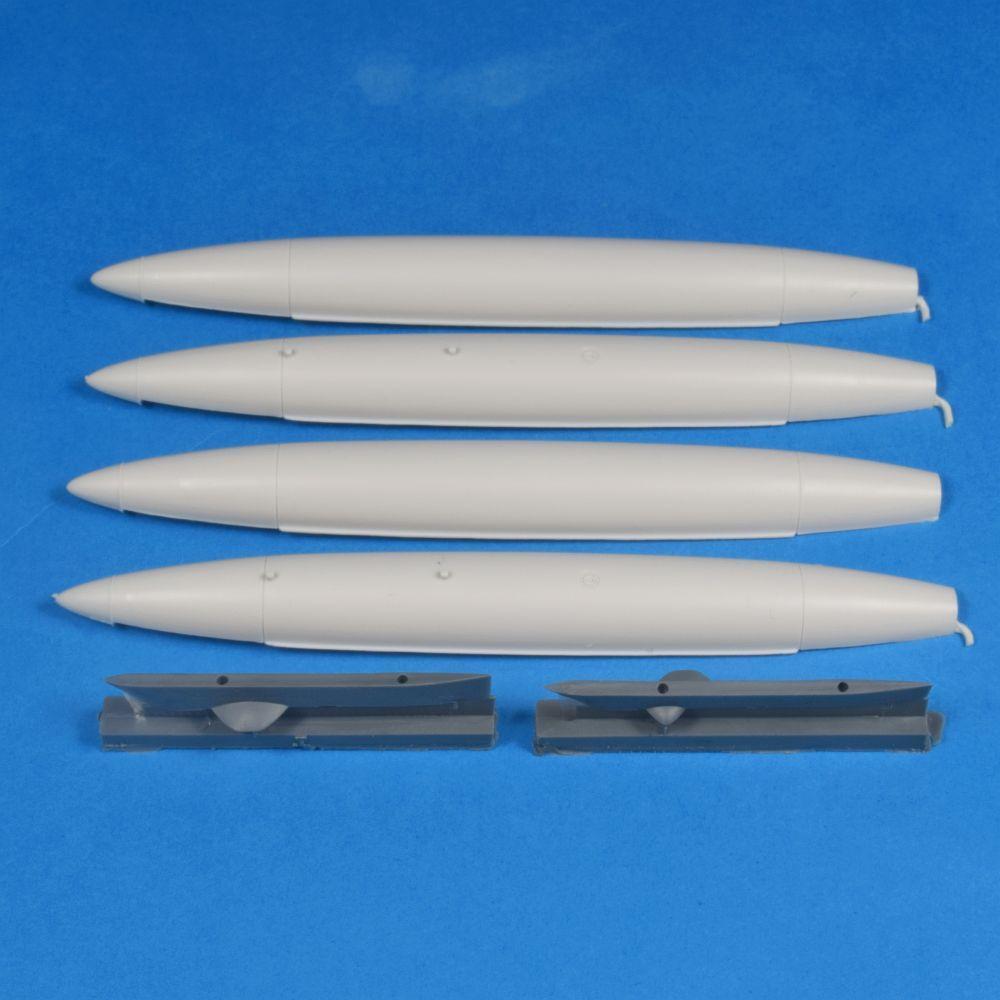Hypersonic Models 1/48 Resin McDonnell 370 gal tanks for F-4 Tamiya- HSMR48019-4 Hypersonic Models 1/48 Resin McDonnell 370 gal tanks for F-4 Tamiya- HSMR48019-4