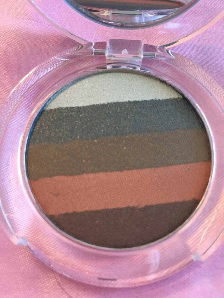 Models Prefer Olive with Twisti multi Eye Shadows - .19oz NEW - Image 2 of 4