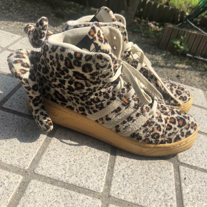 jeremy scott adidas leopard