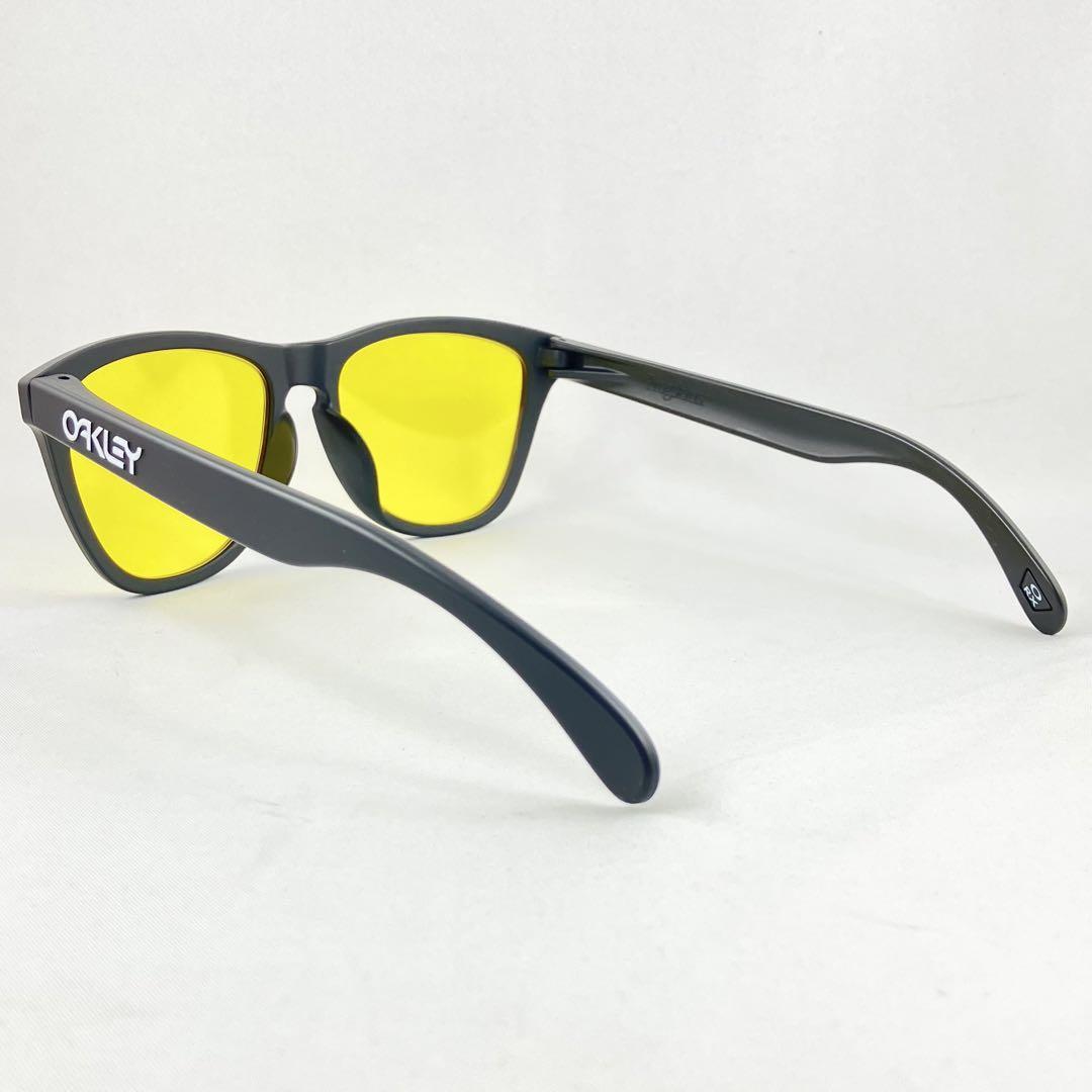 OAKLEY 8137-03 (9245) NIGHT YELLOW FROGSKINS SUNGLASSES UNUSED M 