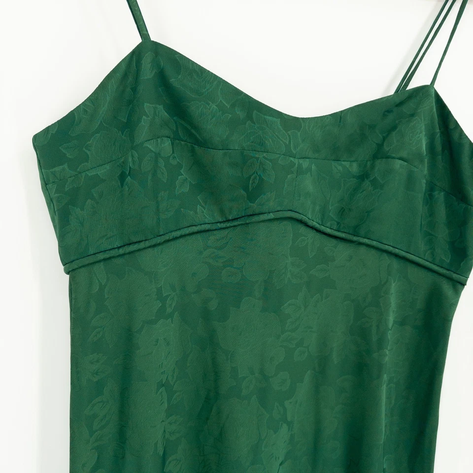 Maxi Vestido WAYF Verde Floral Jacquard Satinado Sin Mangas Grande Bosque Hada Regencia Foto 4 de 4