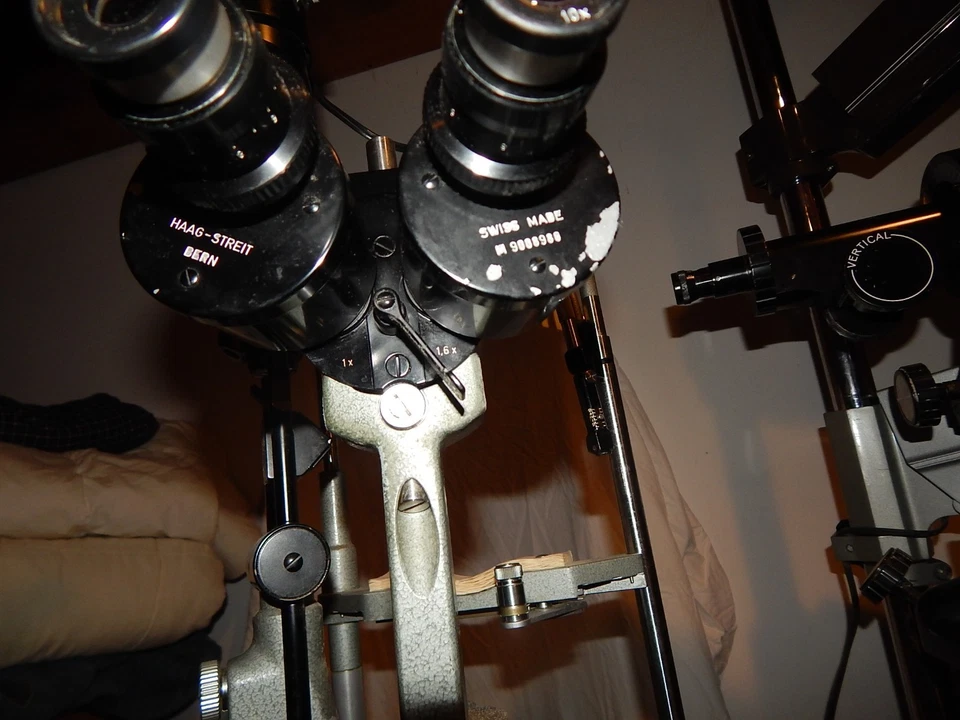 Lámpara de hendidura Haag Kampf. Hecho en Suiza. Usado. Funciona perfectamente, garantizado. Foto 4 de 4