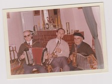 photo ancienne 🎞️ trio accordéon Maugein Frères et saxophone